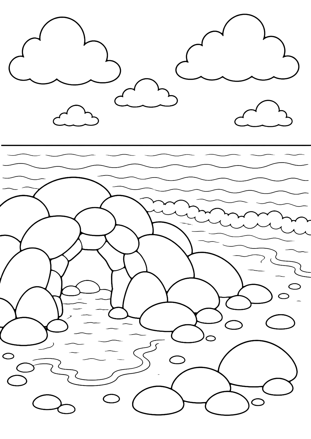 Disegno di costa rocciosa da colorare con una piccola entrata di grotta in basse rocce costiere, con pietre arrotondate intorno, semplice acqua bassa, onde leggere, grandi nuvole e cielo aperto. Adatto a bambini, temi del mare, stampa e colorazione online.