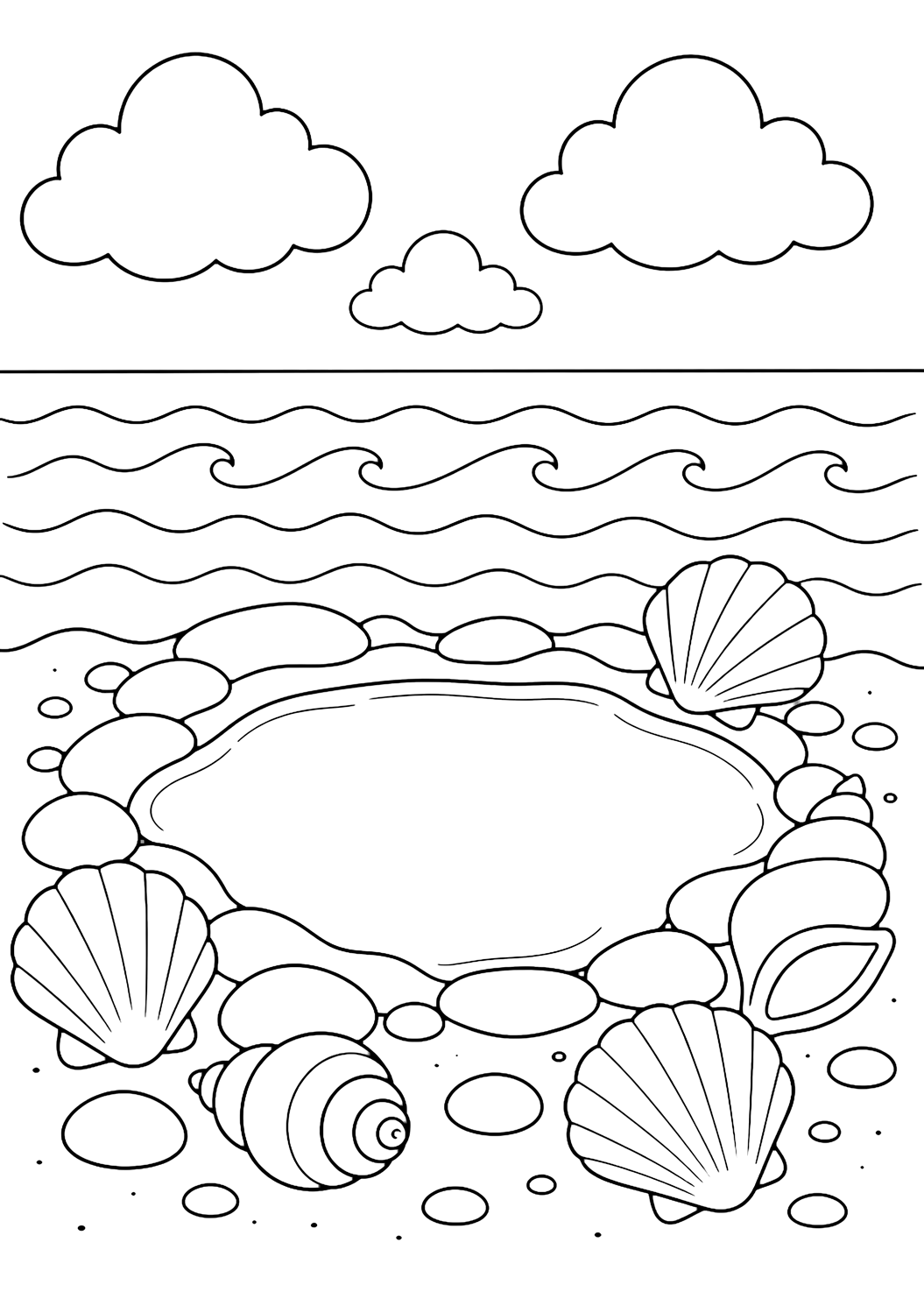 Muschelstrand-Ausmalbild mit ein flaches rundes Felsenbecken an einem Muschelstrand, mit großen Muscheln rund um den Rand, glatten Steinen, sanften Meereswellen, breiten Wolken und offenem Himmel. Geeignet für Kinder, Meeresthemen, Ausdrucke und Online-Ausmalen.